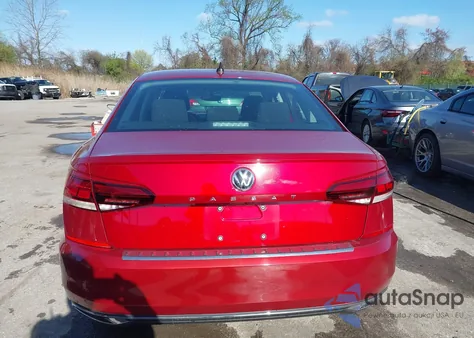 2021 Volkswagen Passat 2.0T S z USA, uszkodzony, nr VIN 1VWAA7A32MC016091